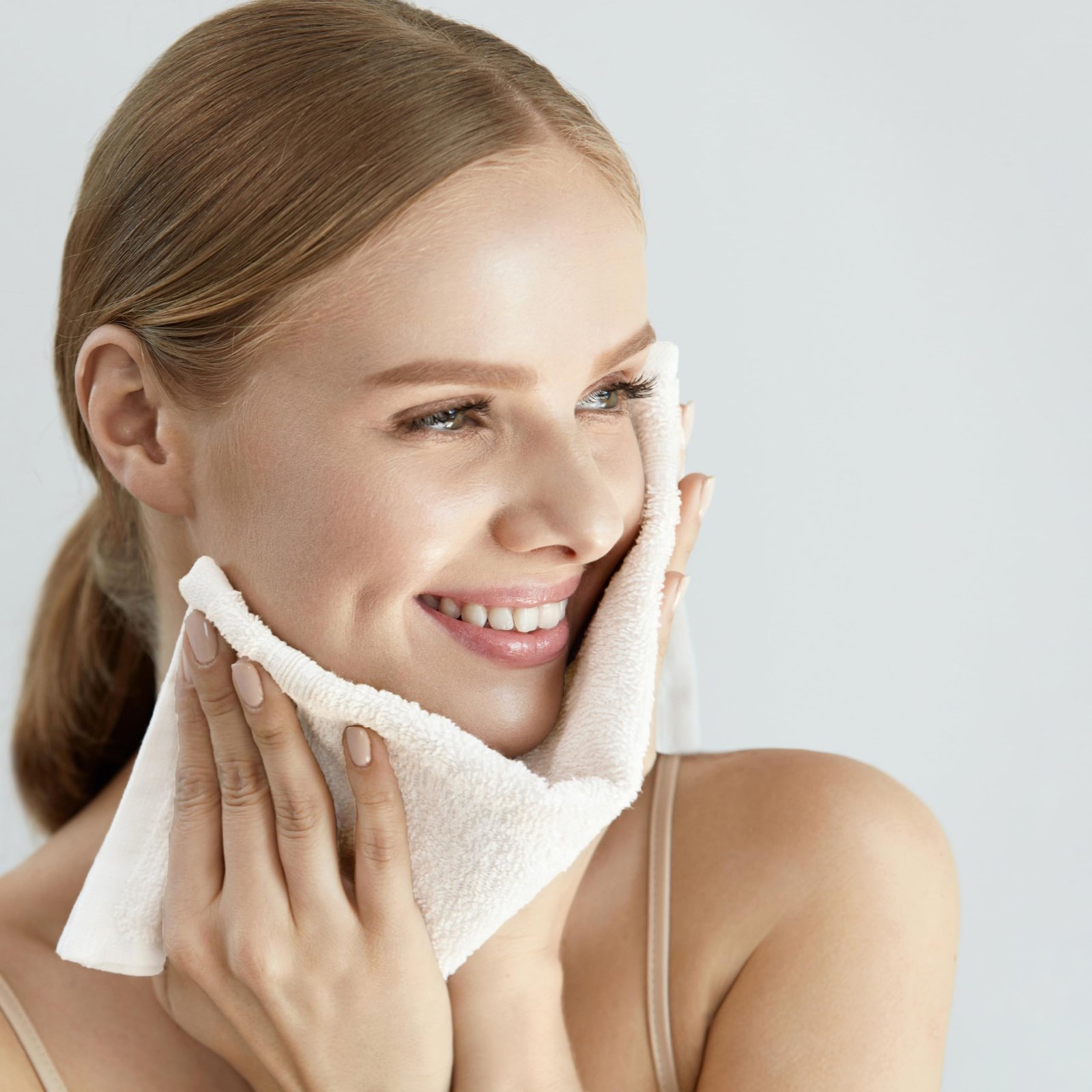 Standard White Washcloths 12 x 12 Inches - 1 lb/dz - Image 4